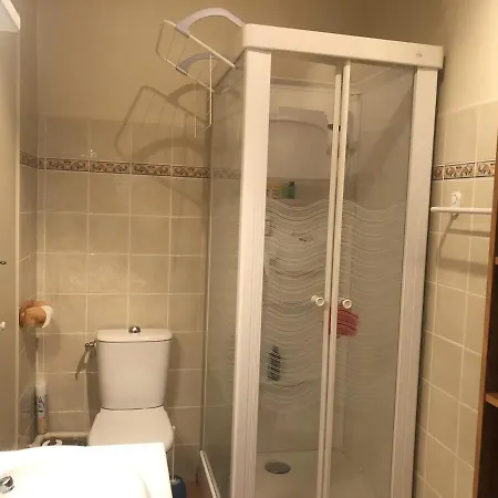 T2 60 M2 L'albion Vue 1 Parking Et Piscine, Centre-ville Апартаменты