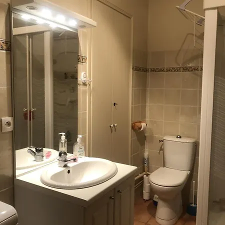 Apartamento T2 60 M2 L'albion Vue 1 Parking Et Piscine, Centre-ville