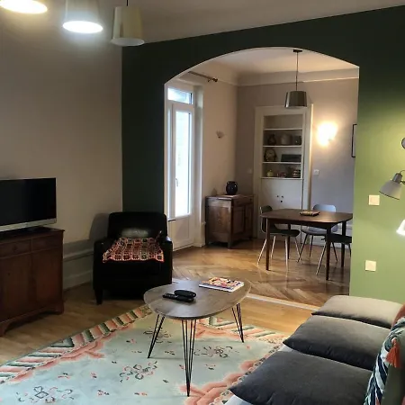 Apartamento T2 60 M2 L'albion Vue 1 Parking Et Piscine, Centre-ville Aix-les-Bains