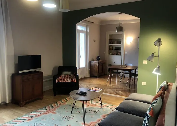 Apartamento T2 60 M2 L'albion Vue 1 Parking Et Piscine, Centre-ville Aix-les-Bains